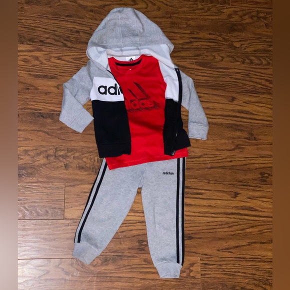 Adidas Hoodie/Jogger Set & Adidas AEROREADY Dry Fit Logo T-Shirt (3T) - Picture 2 of 6